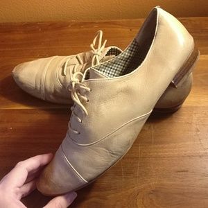 Mushroom Leather Nude Minimal Oxfords